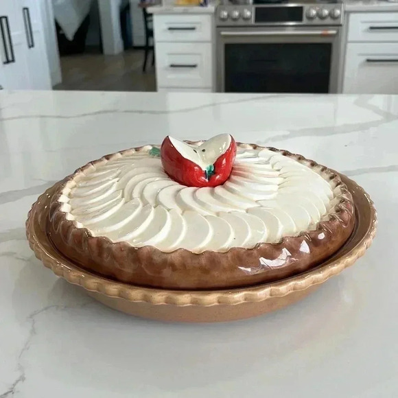 CERIART Apple Pie Ceramic Pie Plate with Lid – Hand-Painted Portugal - Picture 11 of 15